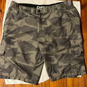 Men’s camo shorts